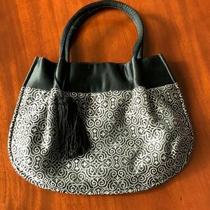 Elegant Black and Silver Satin Evening Clutch Bag Simply Stunning